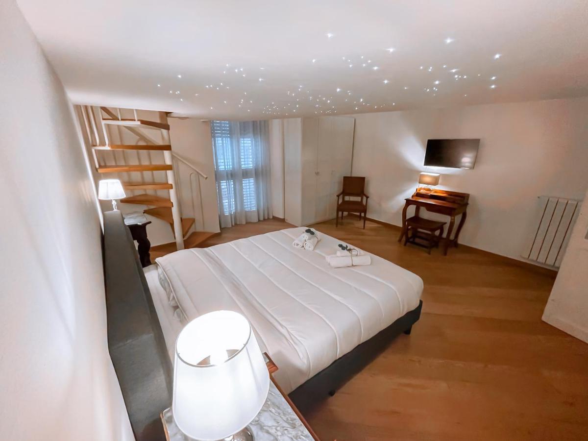 Luxury Bnb Dedeo Lejlighed Bari Eksteriør billede